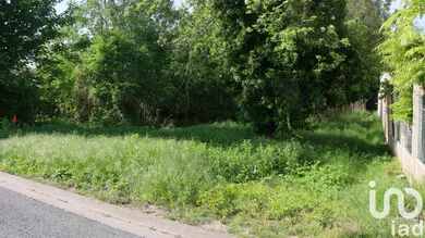 Terrain à bâtir à Crouy-sur-Ourcq (77840)