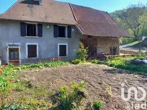 House at Val-de-Virieu (38730)