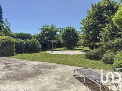 Maison traditionnelle à Carnetin (77400)