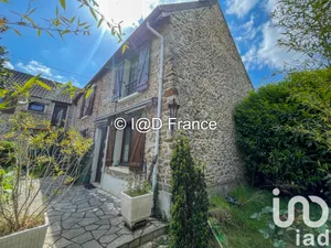 House at Leuville-sur-Orge (91310)