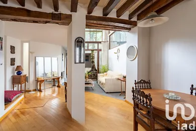 Townhouse at Marly-le-Roi (78160)