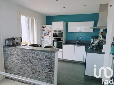 Detached house at Noyers (52240)