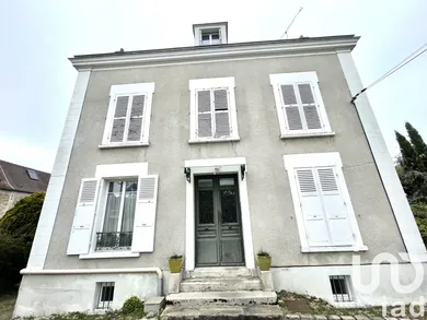 Immeuble à Corbeil-Essonnes (91100)