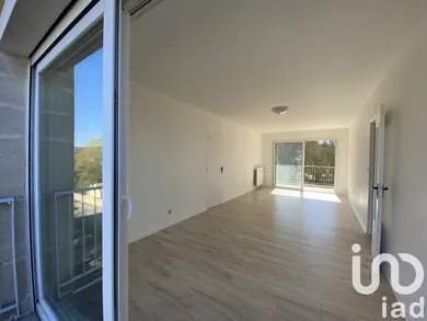 Appartement à Épernon (28230)