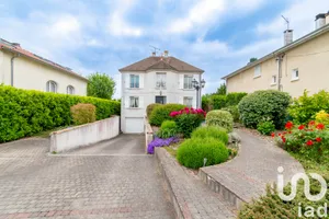 Maison traditionnelle à La Norville (91290)
