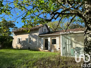Park home at Escamps (89240)
