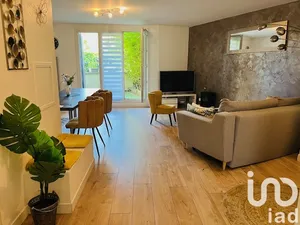 Apartment at Saint-Ouen-l'Aumône (95310)