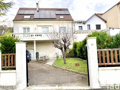 Maison traditionnelle à Thiais (94320)