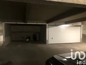 Parking at Paris (75014)