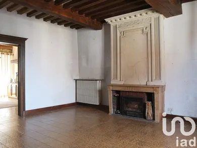 Immeuble à Mirebeau-sur-Bèze (21310)