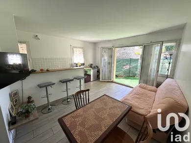 Apartment at Brie-Comte-Robert (77170)