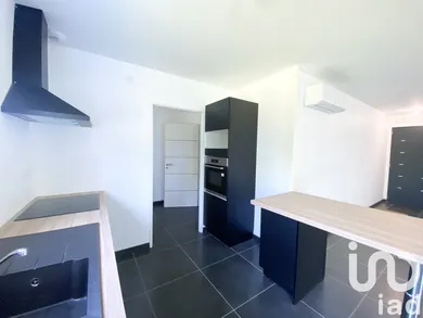 House at Talmont-Saint-Hilaire (85440)