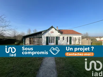 Traditional house at Sèvremont (85700)