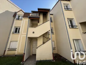 Duplex at Avon (77210)