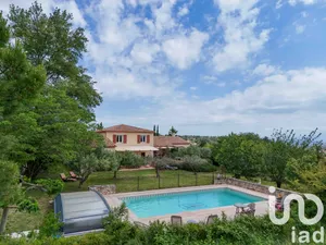 Maison à Rochefort-du-Gard (30650)