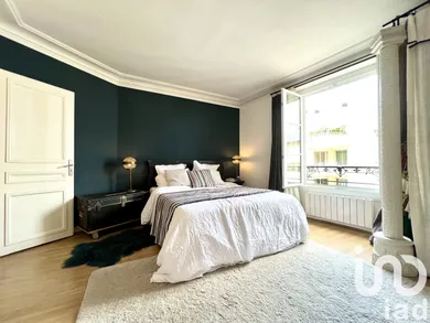 Apartment at Saint-Germain-en-Laye (78100)