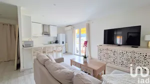 Appartement à Saint-Laurent-du-Var (06700)