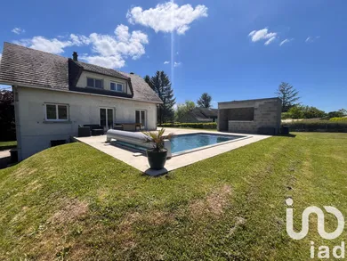 House in Saint-Bonnet-les-Oules (42330)