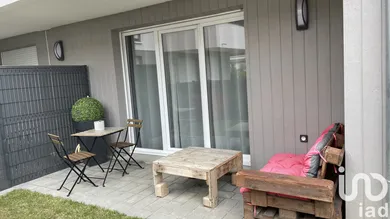 Apartment in Pontault-Combault (77340)