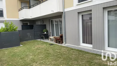 Apartment at Pontault-Combault (77340)