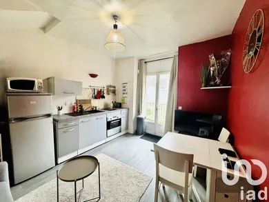 Apartment in Saint-Mammès (77670)