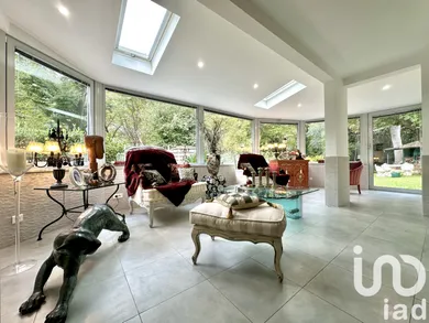 Architectural house in Menton (06500)