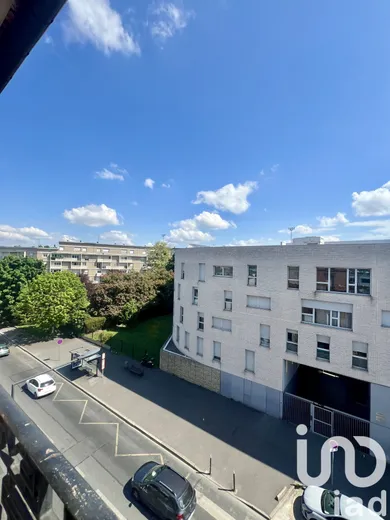 Appartement à Stains (93240)