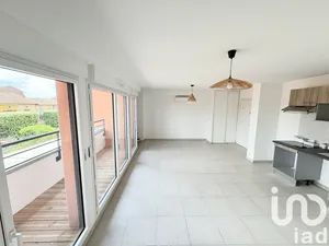 Duplex at Fronton (31620)