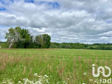 Terrain à bâtir à Neuvicq (17270)