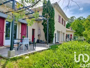 House at Samatan (32130)