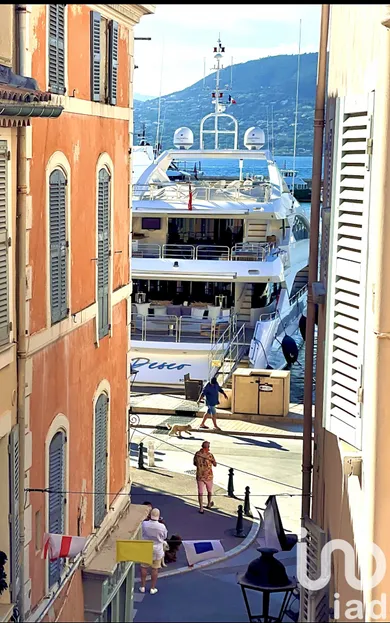 Building at Saint-Tropez (83990)