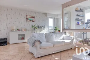Apartment at Ermont (95120)