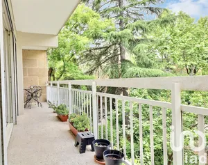 Appartement à Aix-en-Provence (13100)