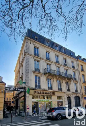 Studio à Versailles (78000)
