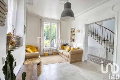 House at Montmorency (95160)