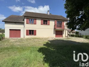 Maison à Villeneuve-sur-Allier (03460)