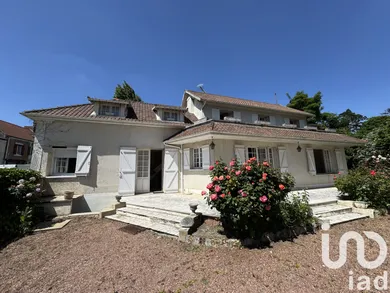 Maison à Saint-Vrain (91770)