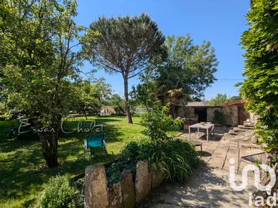 Longère à Saint-Étienne-de-Montluc (44360)