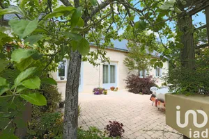 Maison de village à PIERRIC (44290)