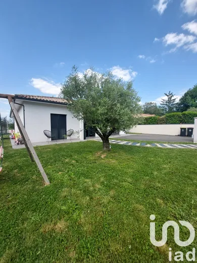 Maison à Croignon (33750)