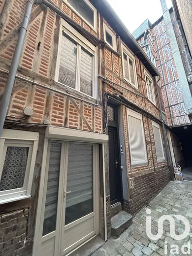 Building at Pont-Audemer (27500)