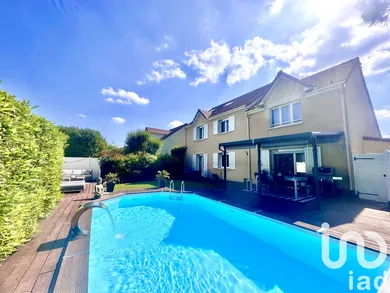 House at Thiais (94320)