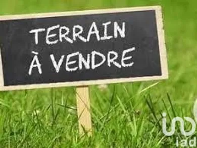 Terrain à bâtir à Le Tertre-Saint-Denis (78980)
