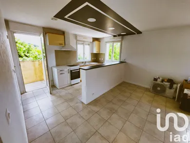 Apartment at Saint-Juéry (81160)