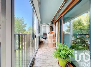 Appartement à Combs-la-Ville (77380)