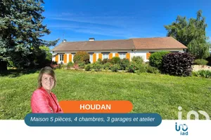 House at Houdan (78550)