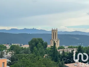Appartement à Aix-en-Provence (13090)