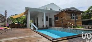 Maison à Sainte-Anne (97180)