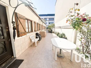 House at Ivry-sur-Seine (94200)