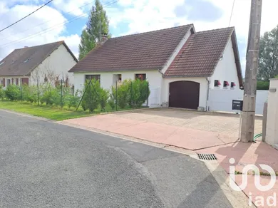 House at Rue (80120)